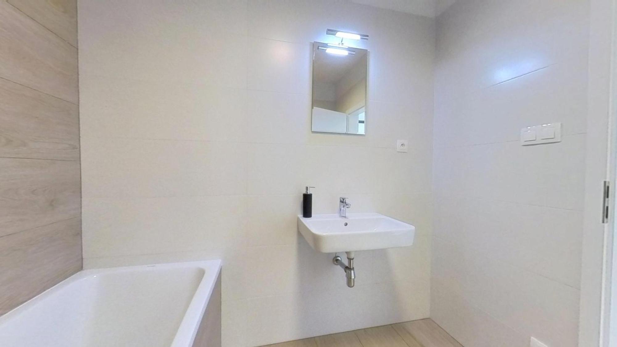 Air-Conditioned 2 Room Apartment, With Terrace, Rovinka 203 Εξωτερικό φωτογραφία