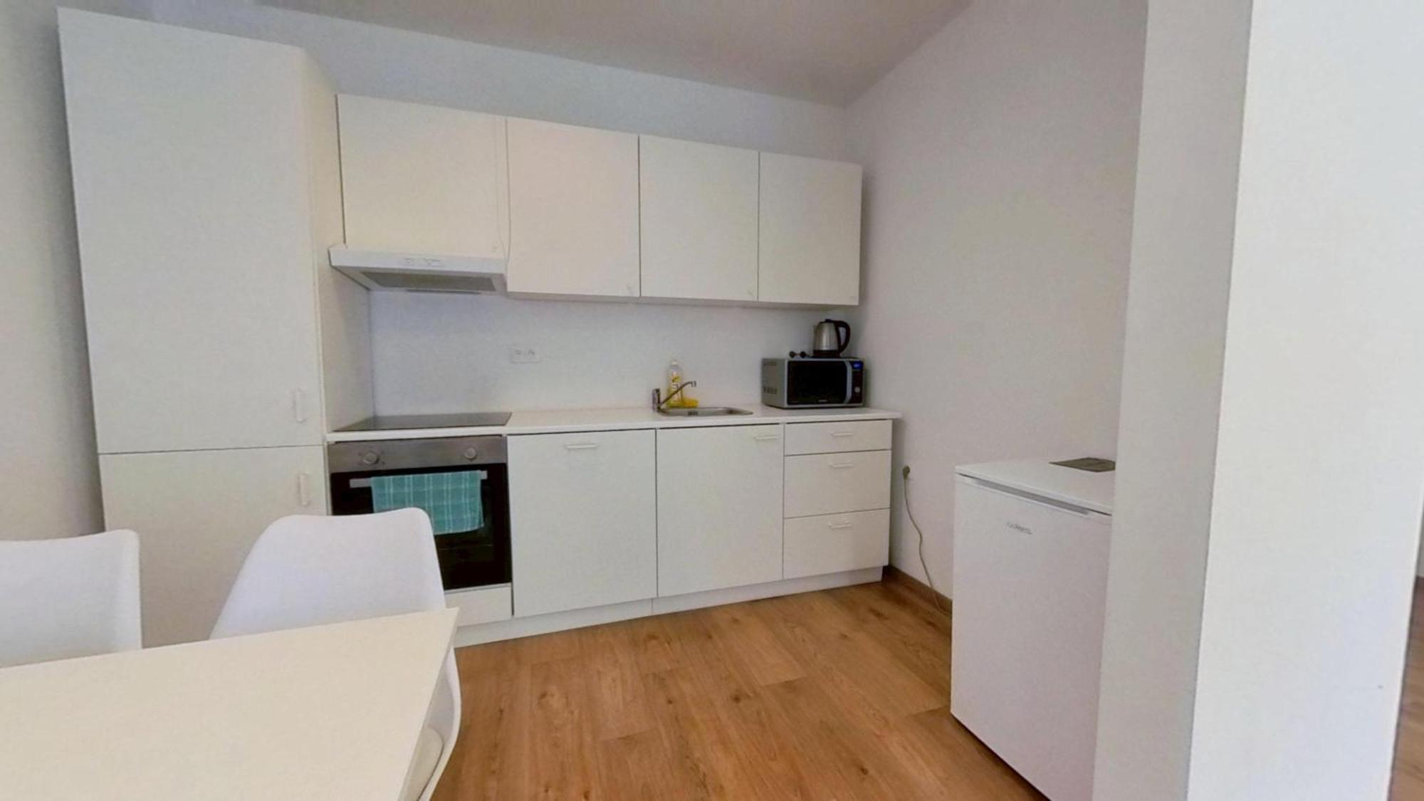 Air-Conditioned 2 Room Apartment, With Terrace, Rovinka 203 Εξωτερικό φωτογραφία